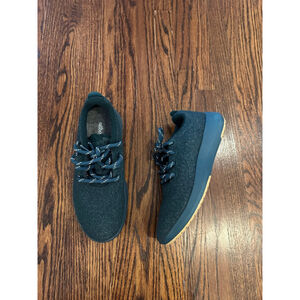Women's Allbirds Wool Runners Size 7 Blue Sneakers